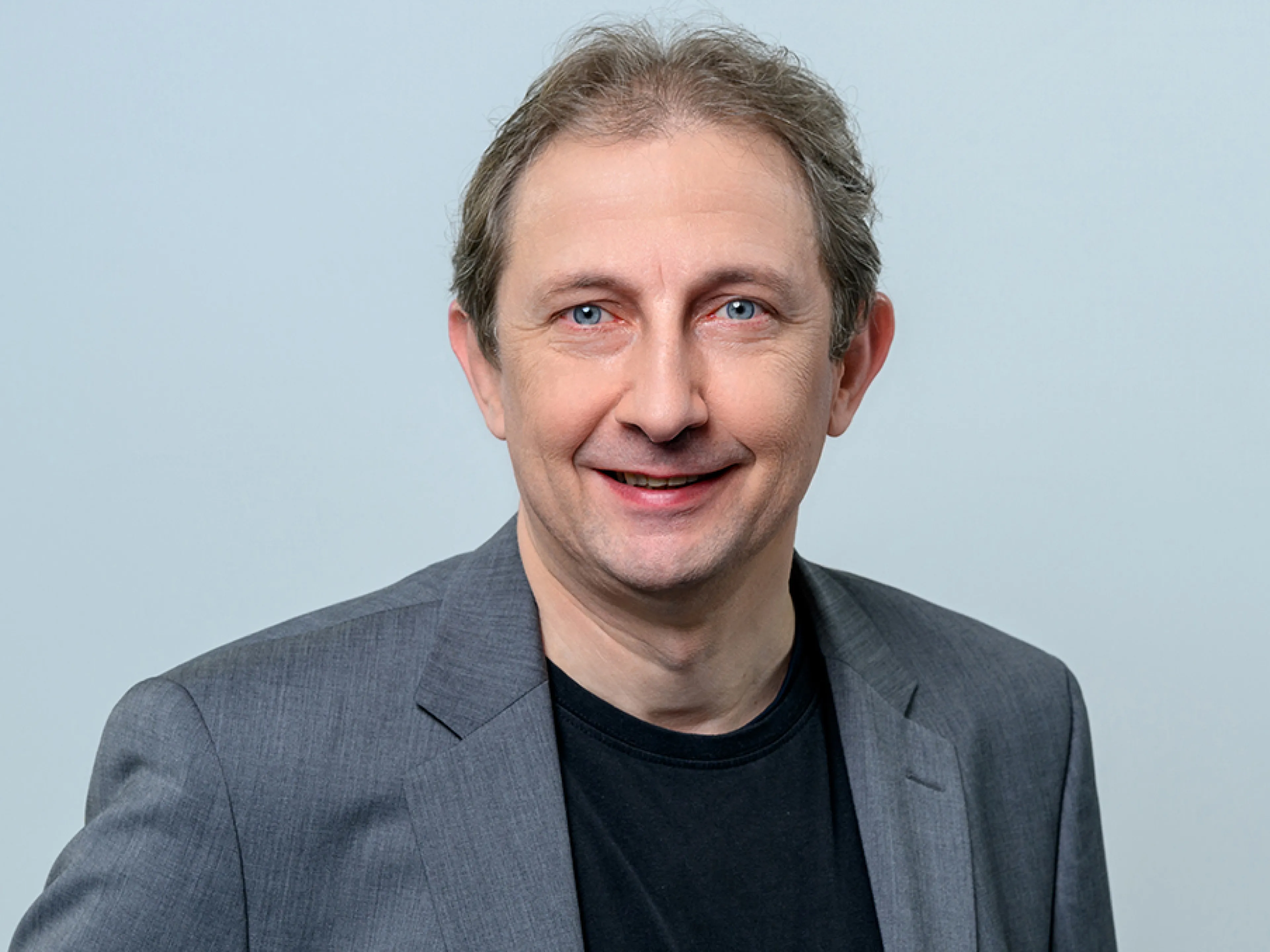 Arno Weber legt Vorsitz des geschäftsführenden Vorstands des VDSI nieder