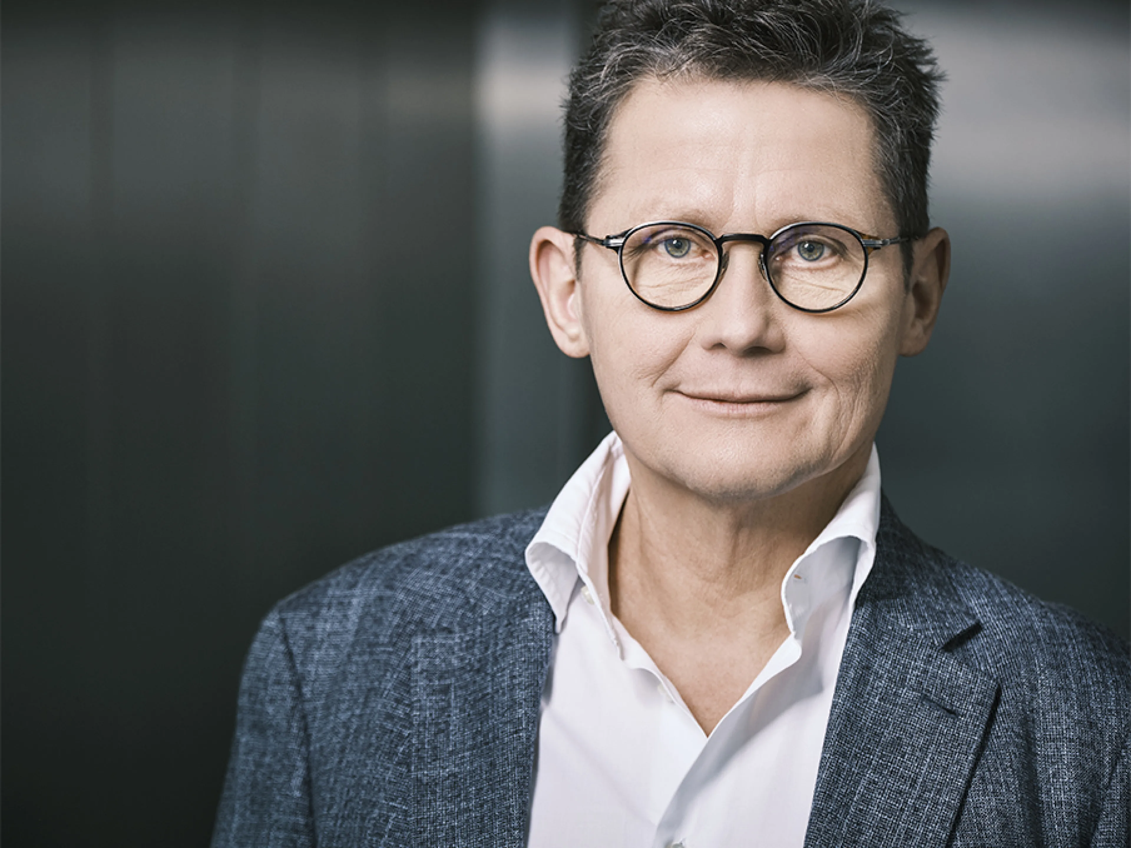 Dr. Mathias Hallmann, CEO R. Stahl