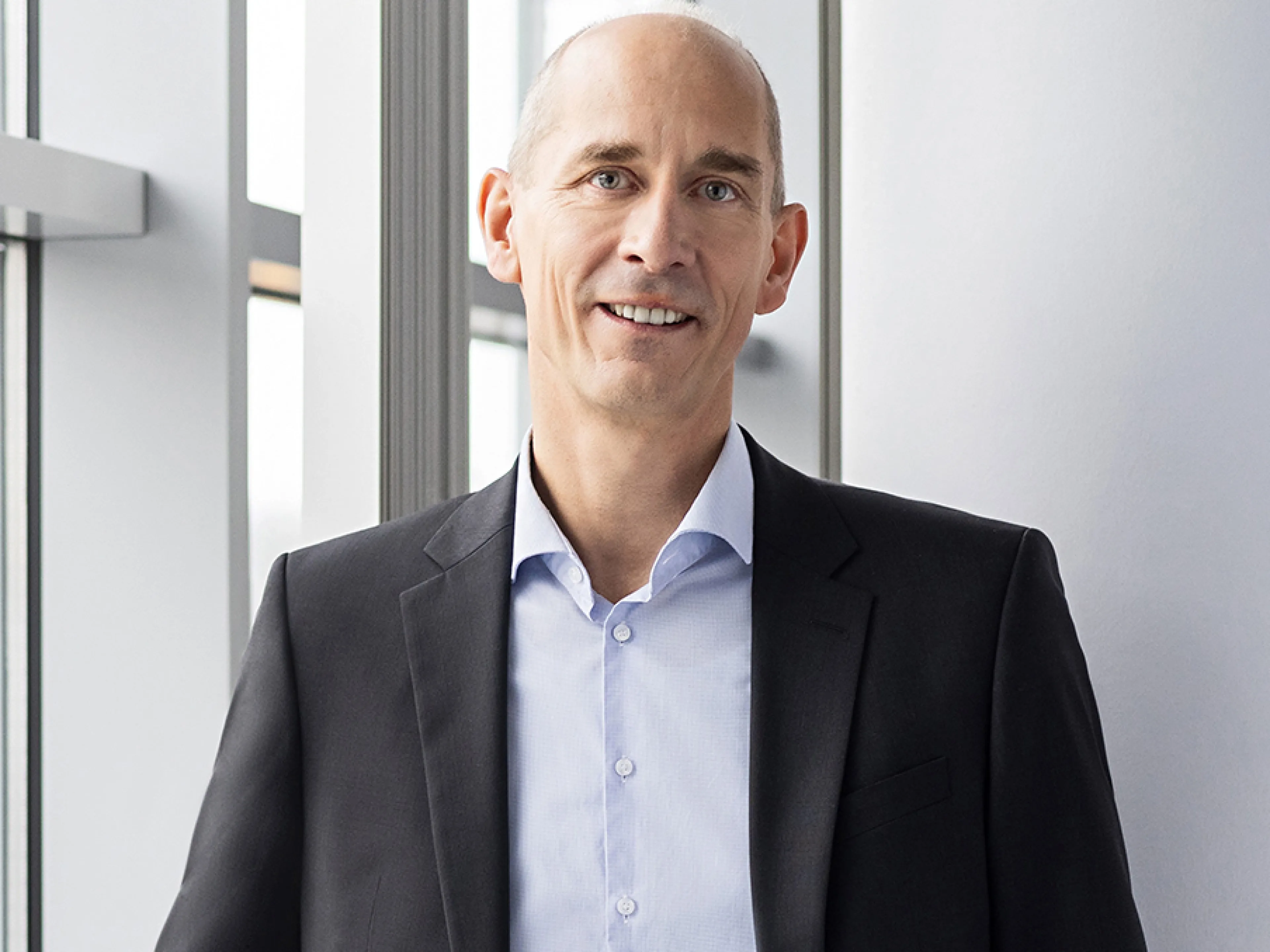 Dr. Claus Bischoff übernimmt ab 2026 den Vorstandsvorsitz bei R. Stahl