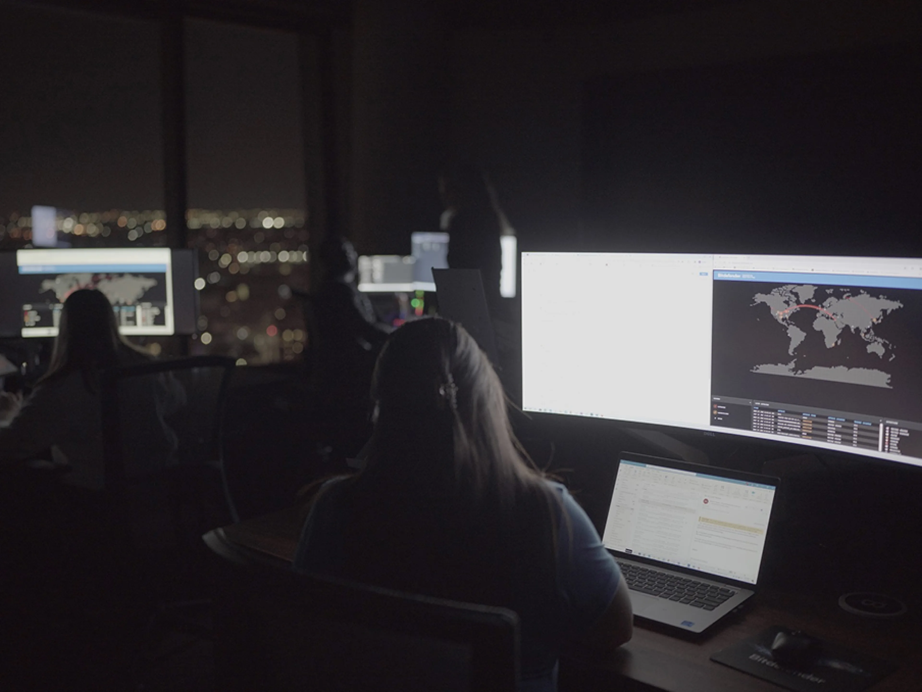 Das Security Operation Center (SOC) von Bitdefender ist im Rahmen eines MDR-Dienstes für seine Kunden tätig